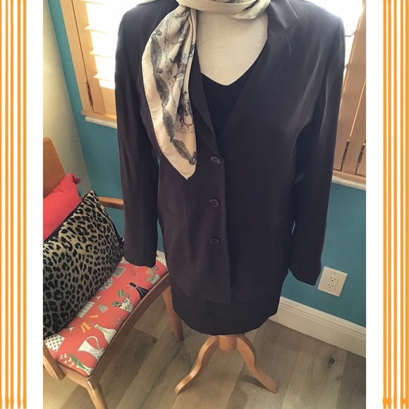 Yansi Fugel Dresses & Skirts - Suit and top